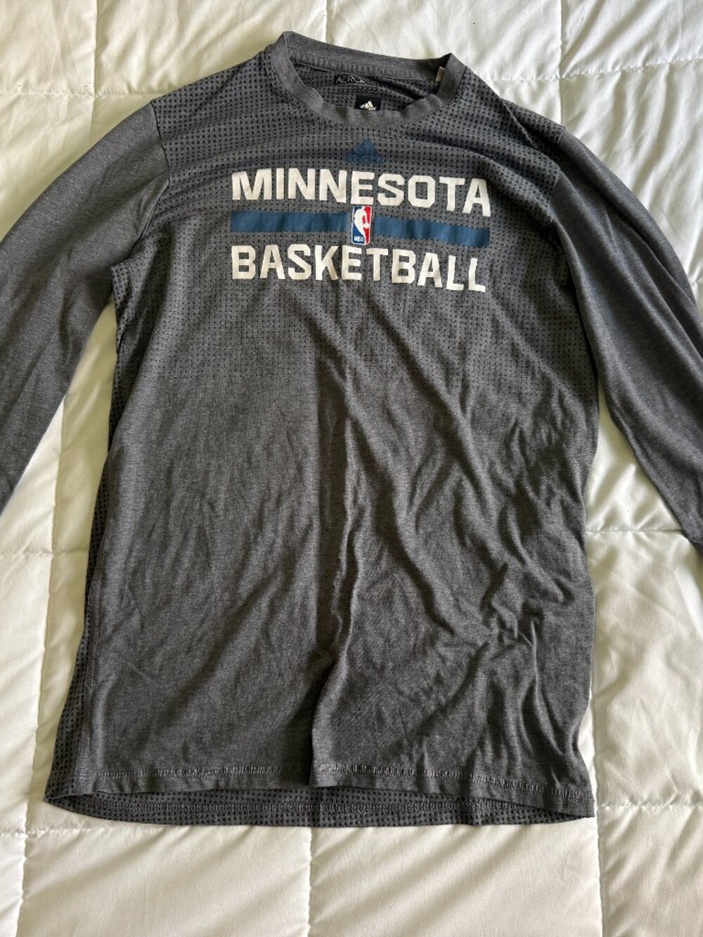 Men's ADIDAS Minnesota Basketball NBA Timberwolves Aeroknit Long Sleeve Shirt LT